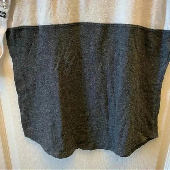 PINK Victoria’s Secret Sequin Top 3/4 Sleeve Baseball Tee White Black  Size XS - Picture 9 of 16